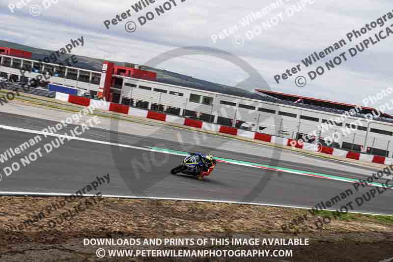 cadwell no limits trackday;cadwell park;cadwell park photographs;cadwell trackday photographs;enduro digital images;event digital images;eventdigitalimages;navarra;no limits trackdays;peter wileman photography;racing digital images;trackday digital images;trackday photos